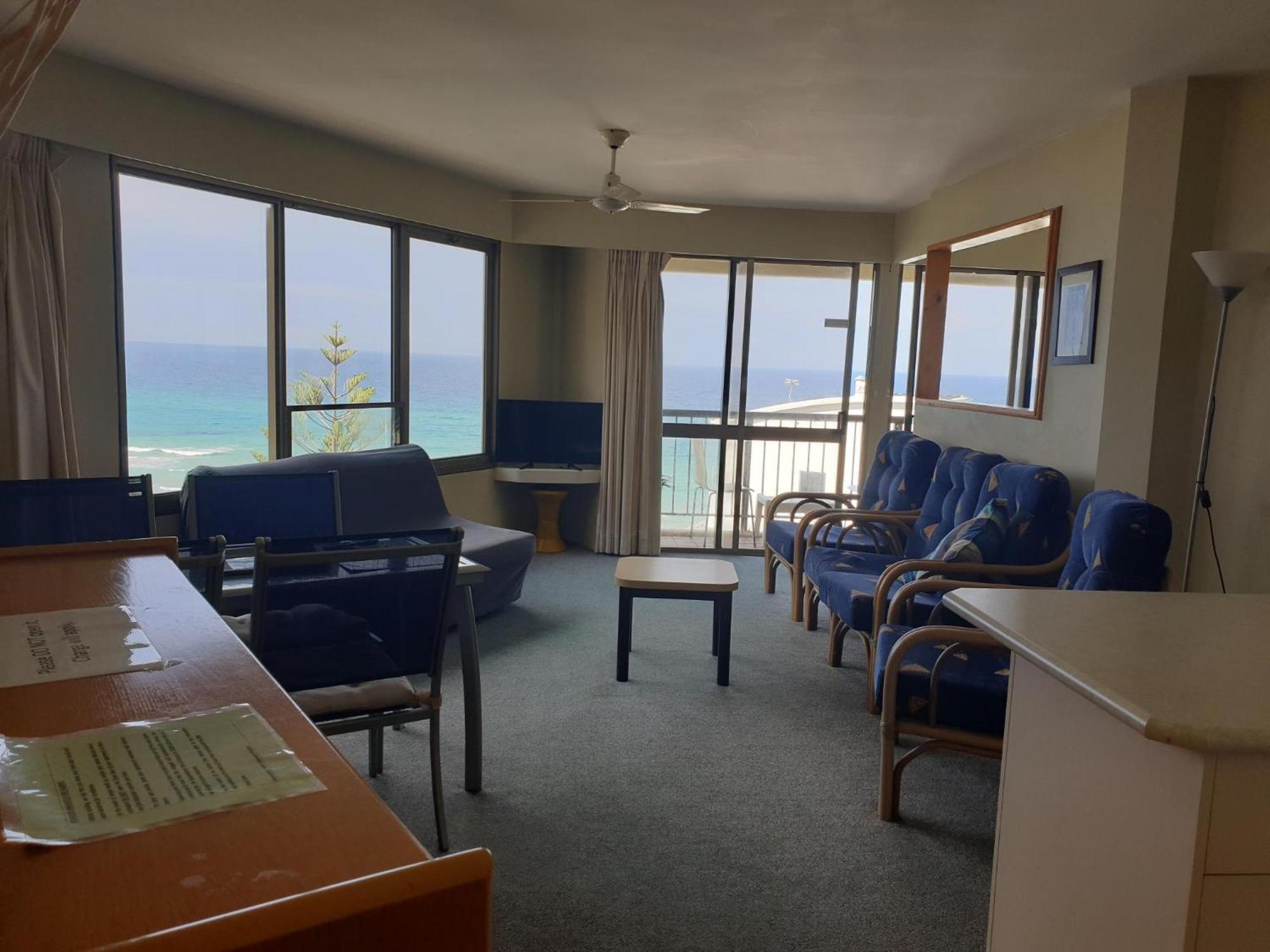 Erika'S Holiday Apartment โกลด์โคสต์ ภายนอก รูปภาพ