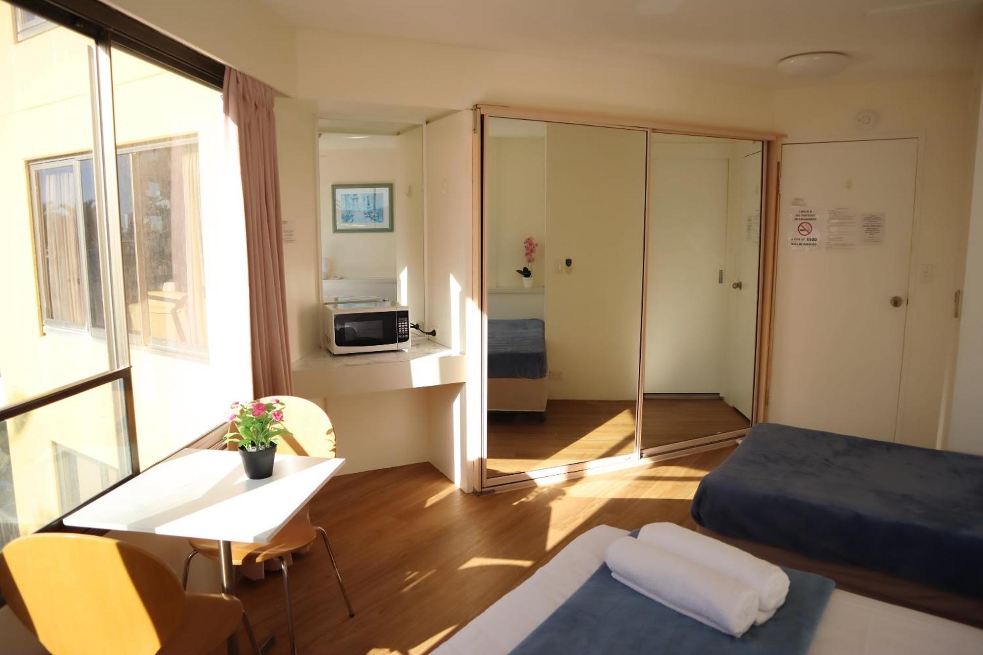 Erika'S Holiday Apartment โกลด์โคสต์ ภายนอก รูปภาพ